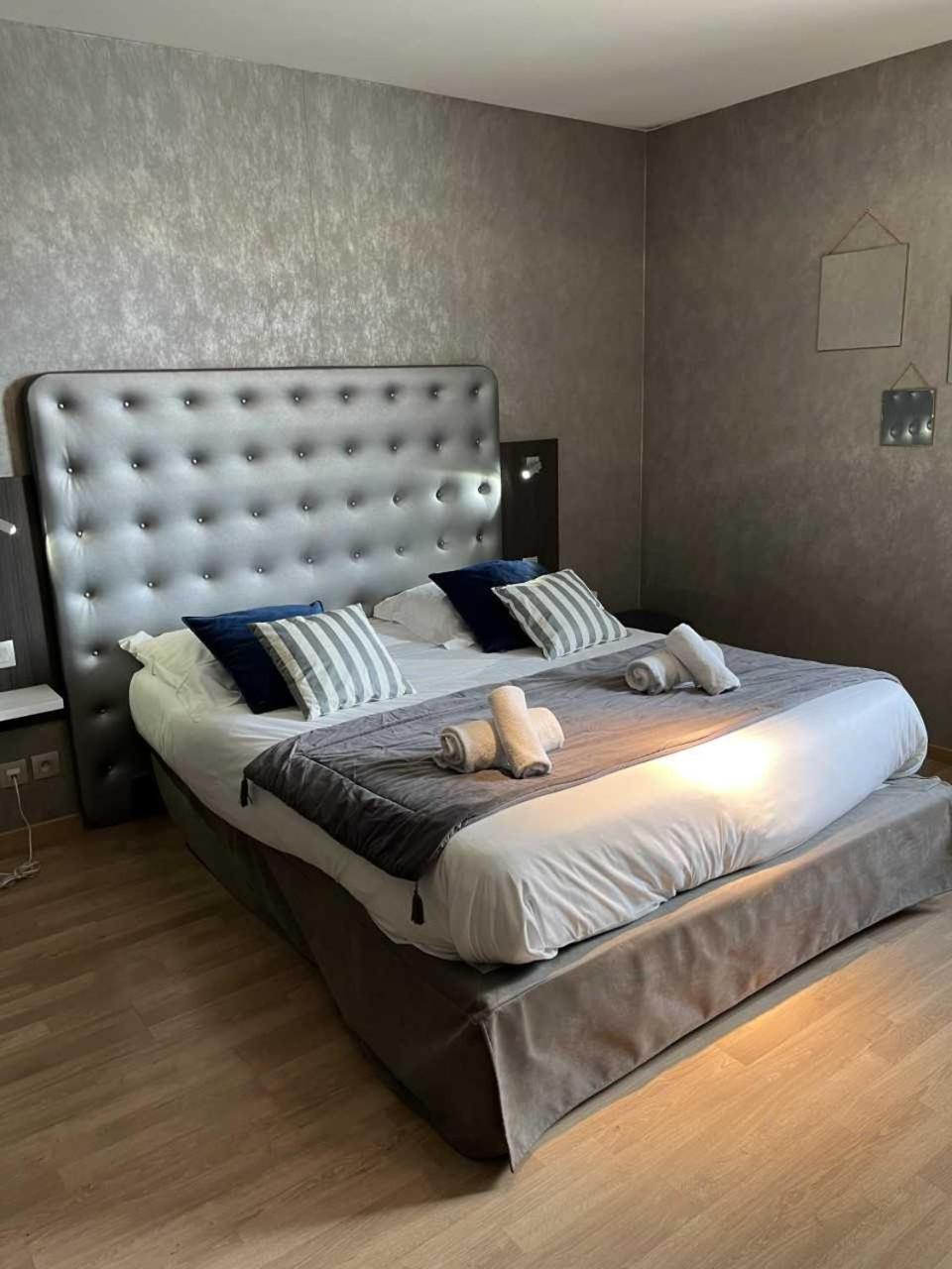 Hotel Best Western La Mare O Poissons Ouistreham Dış mekan fotoğraf