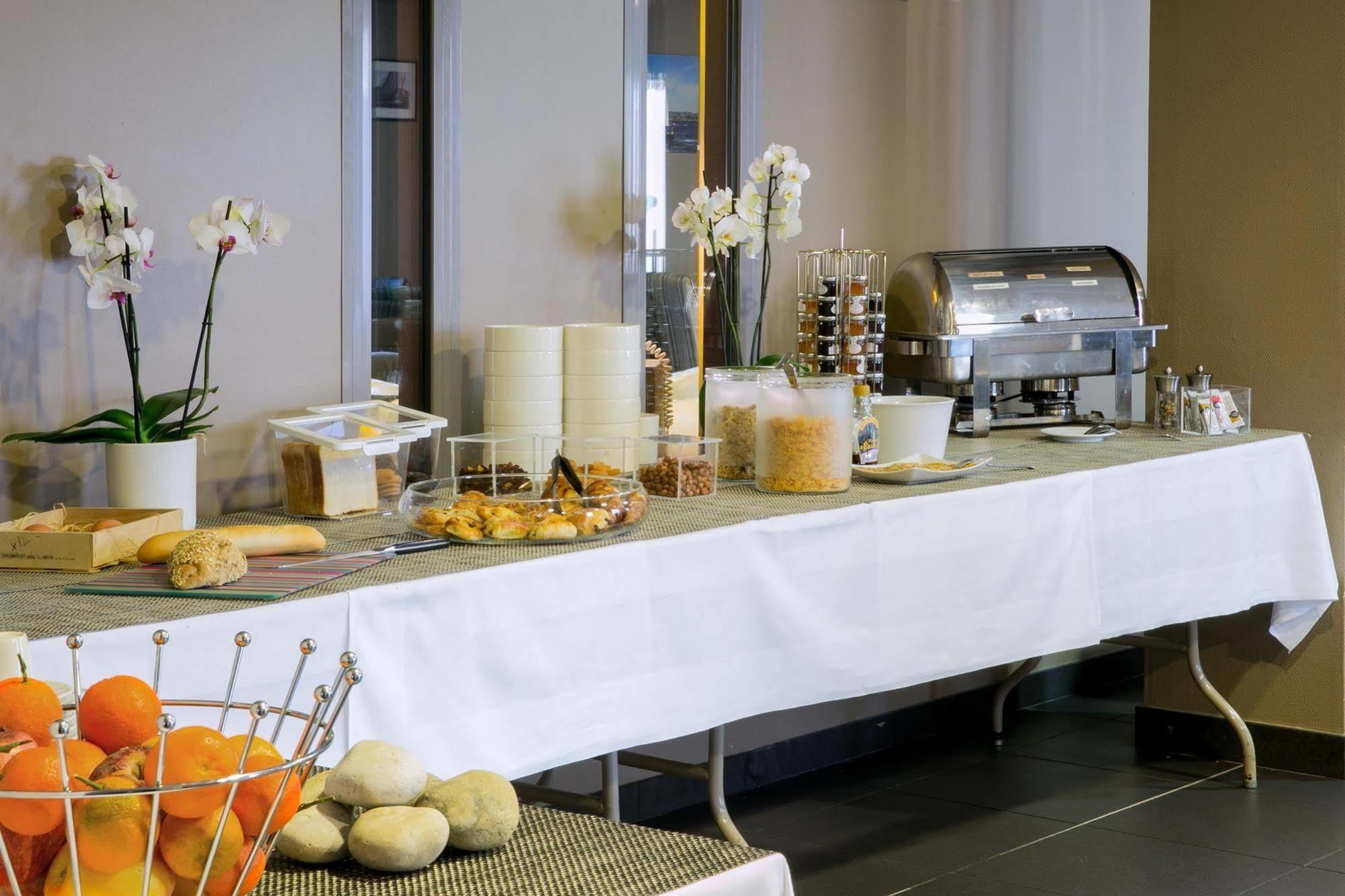 Hotel Best Western La Mare O Poissons Ouistreham Dış mekan fotoğraf